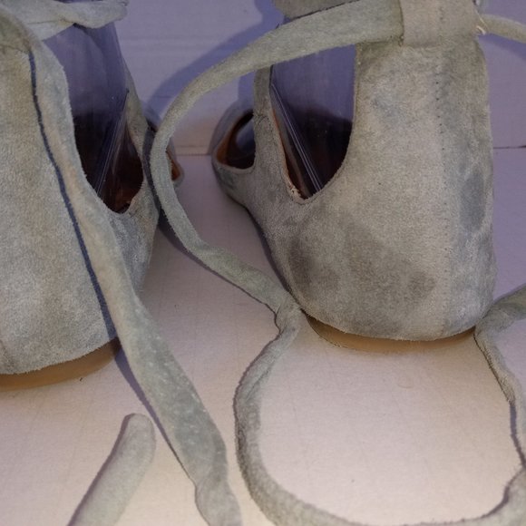 STEVE MADDEN "Bebett" Sz 7 Lace-up Ballet Flat Soft Gray Suede - Picture 8 of 9